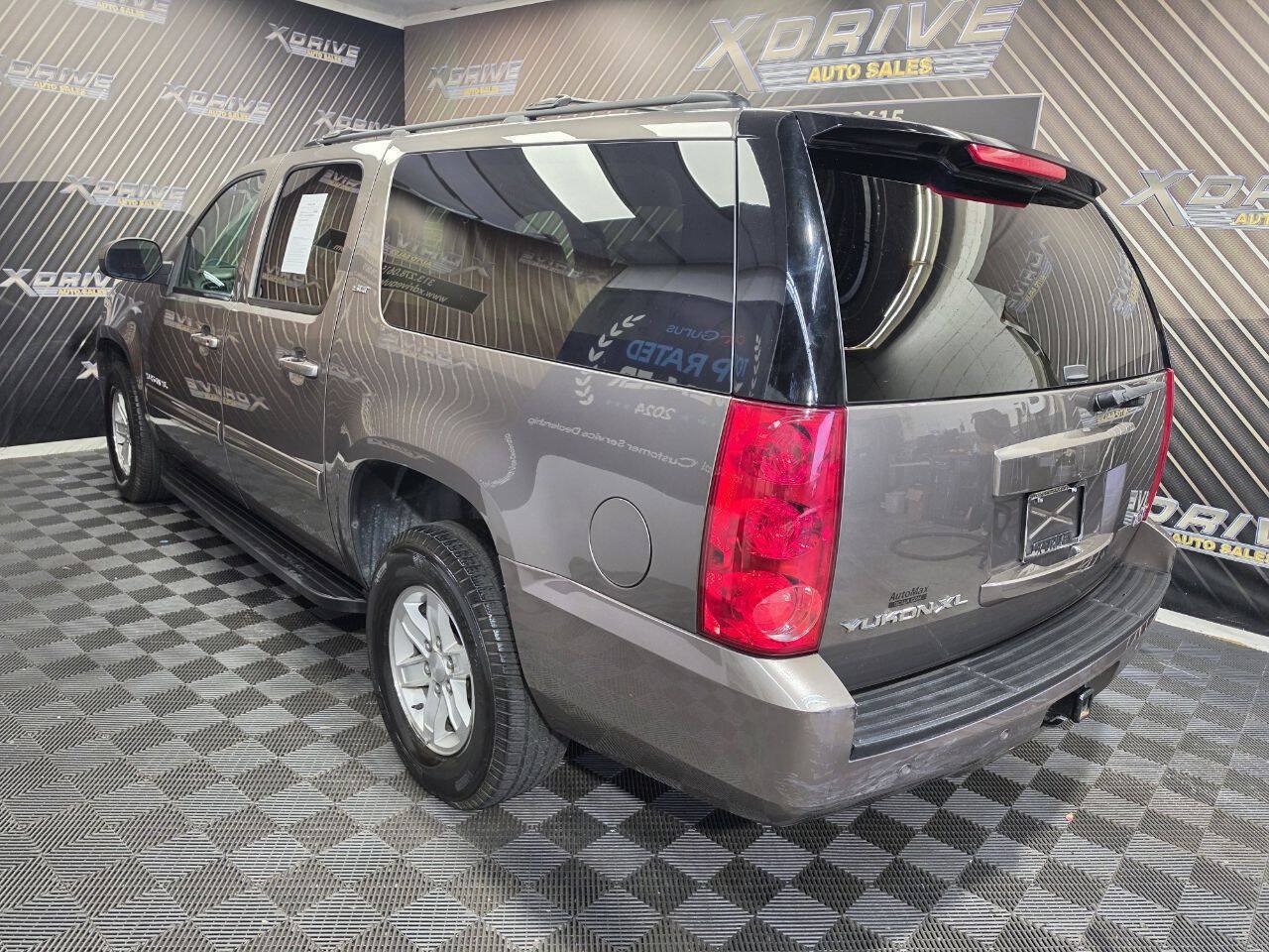 Used 2014 GMC Yukon XL SLT RWD image 10