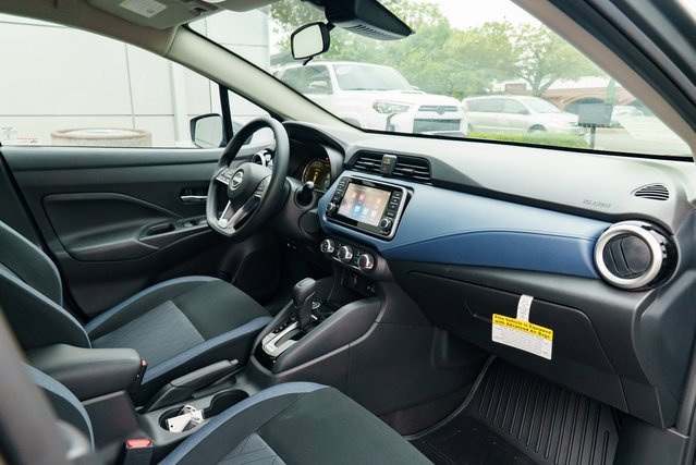 New 2025 Nissan Versa SV w/ Trunk Package image 24