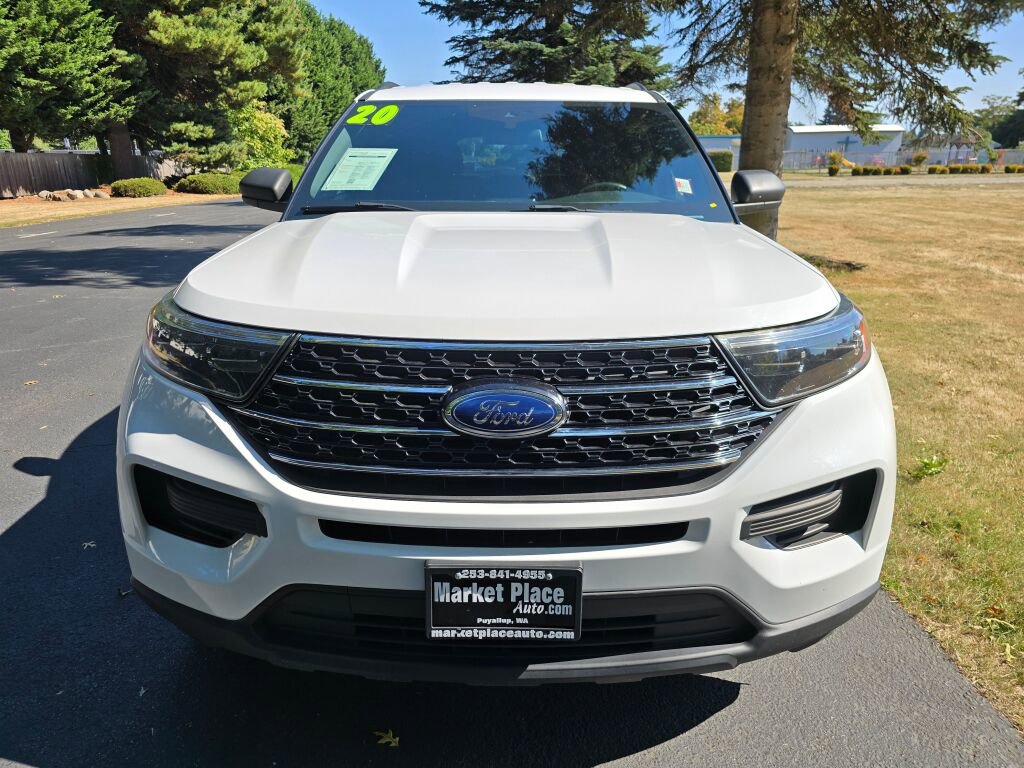 Used 2020 Ford Explorer XLT w/ Class III Trailer Tow Package image 10