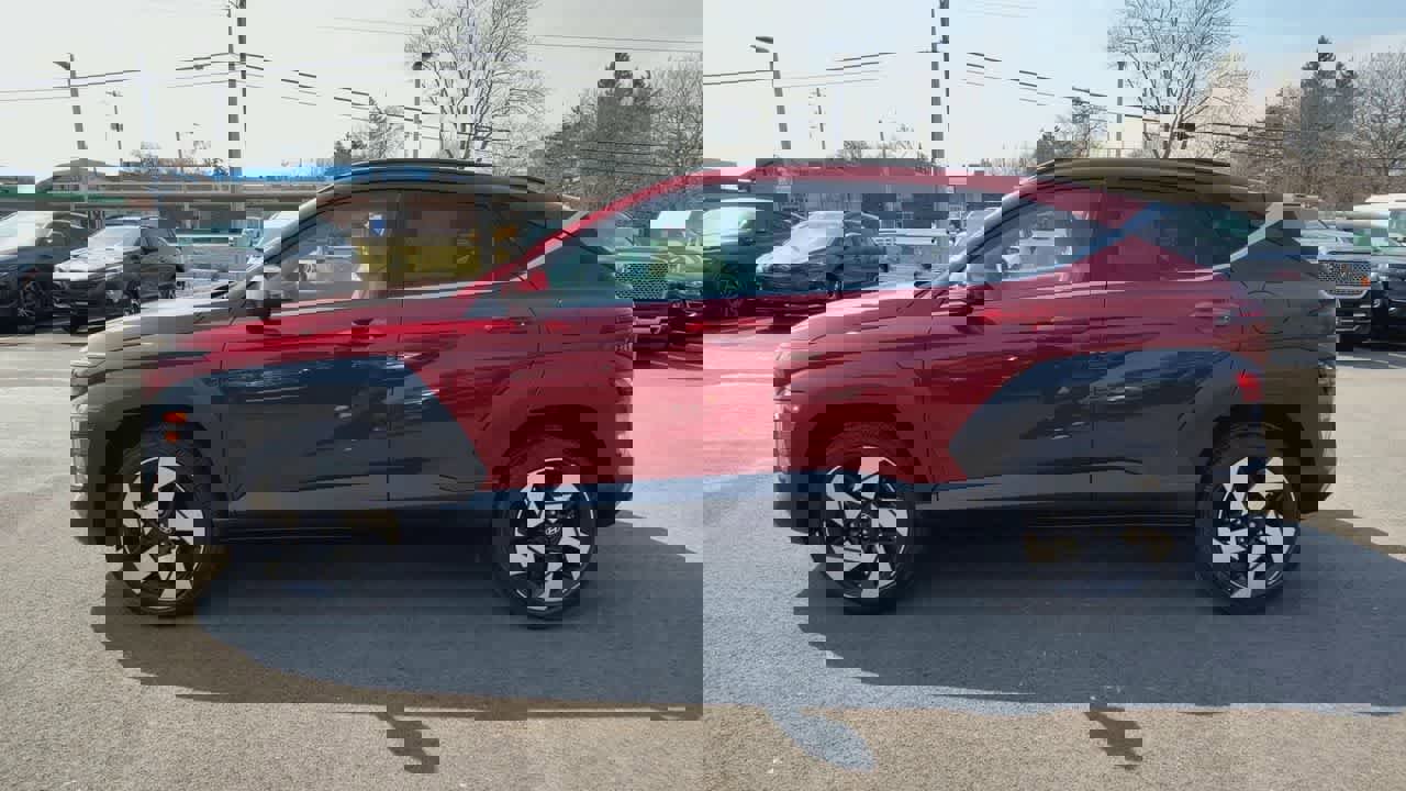 Used 2025 Hyundai Kona Limited image 5