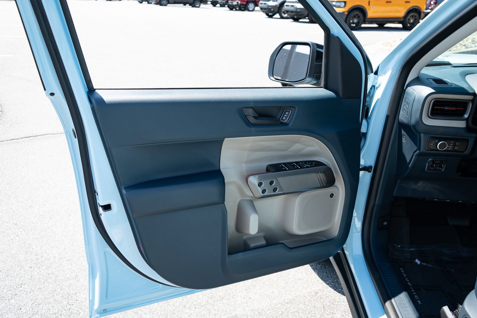 New 2026 Ford Maverick Lariat AWD/4WD image 17