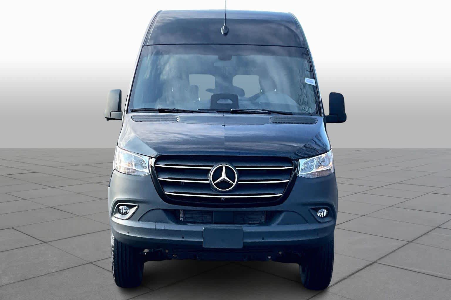 New 2026 Mercedes-Benz Sprinter 2500 image 2