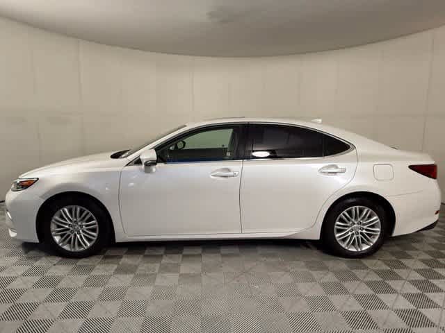 Used 2017 Lexus ES 350 w/ Premium Package FWD image 3