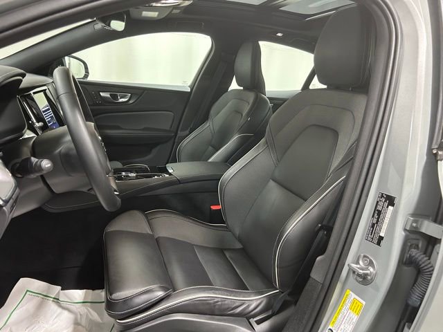Used 2025 Volvo S60 T8 Ultra AWD/4WD image 6