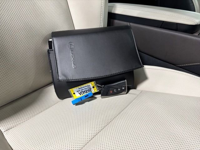 Used 2023 Lexus RX 350 Premium w/ Accessory Package image 35