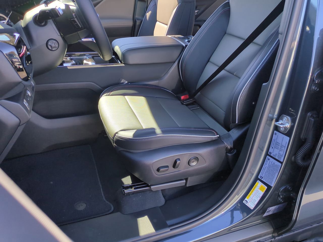 New 2026 Chevrolet Silverado EV Trail Boss w/ Plus Package image 18