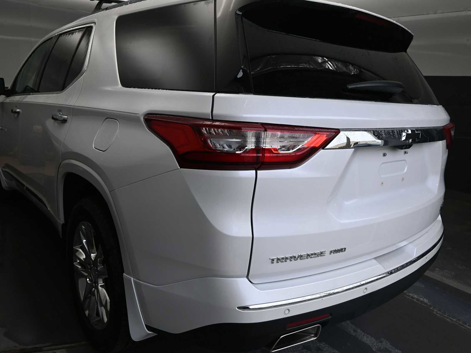 Used 2021 Chevrolet Traverse High Country AWD/4WD image 7