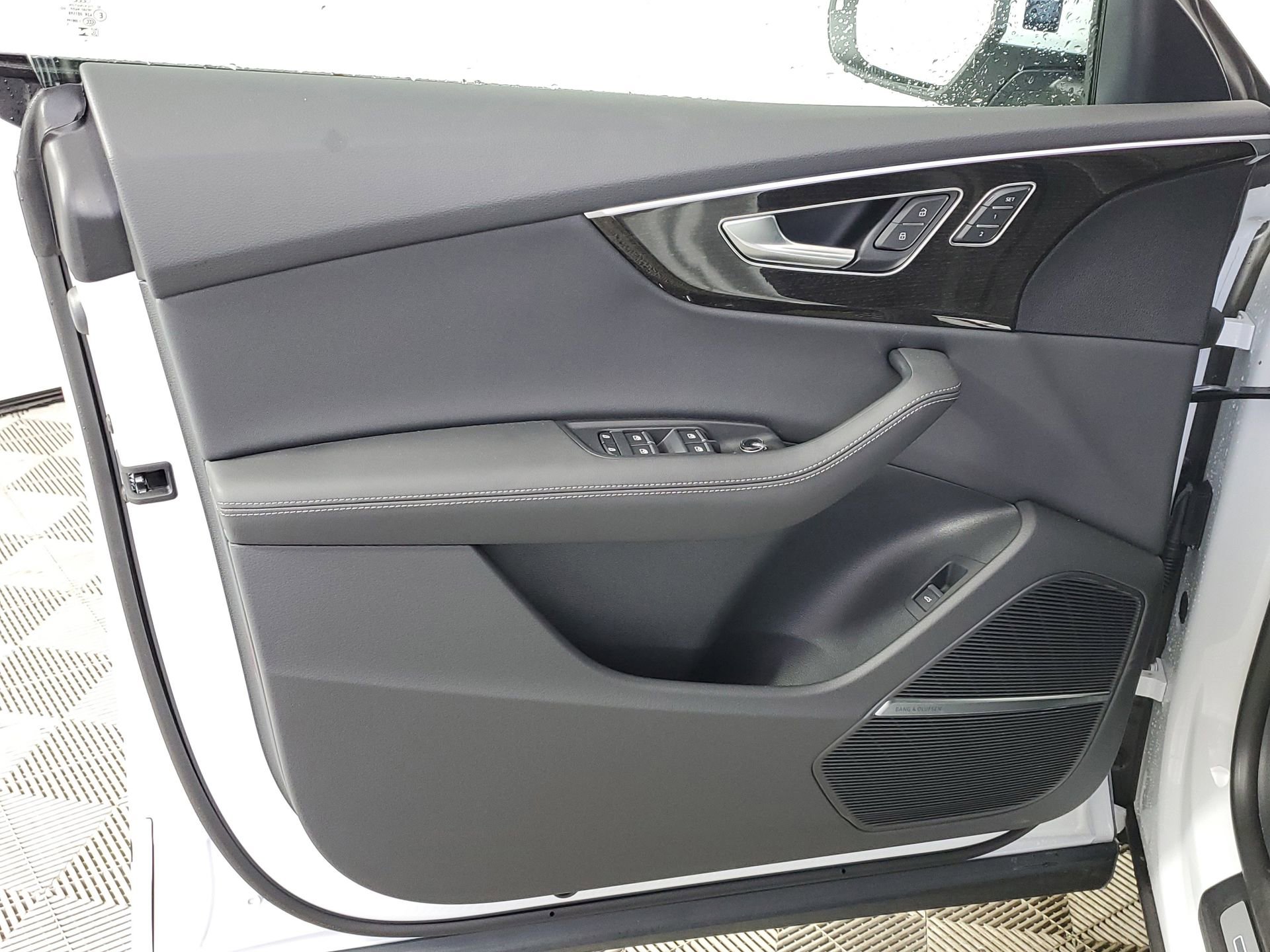 New 2026 Audi Q8 Premium Plus image 19