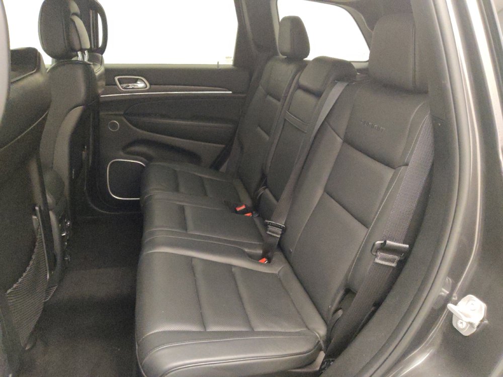 Used 2018 Jeep Grand Cherokee Summit w/ Platinum Series Group RWD image 18