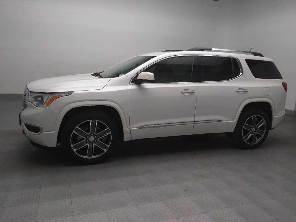 Used 2019 GMC Acadia Denali w/ Technology Package image 2