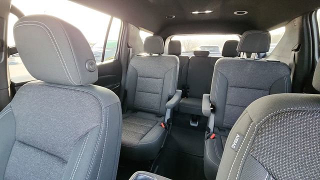 Used 2024 Chevrolet Traverse LT image 12
