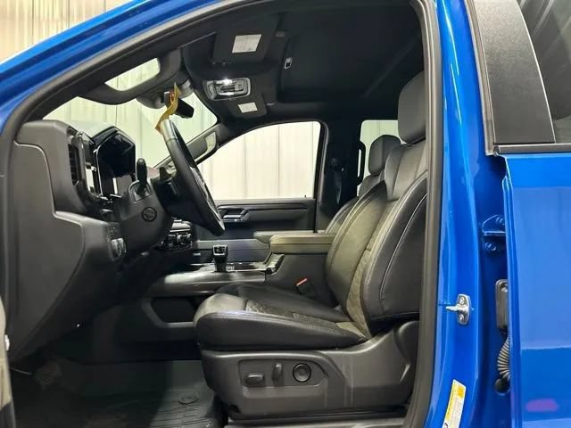 Used 2025 Chevrolet Silverado 1500 ZR2 w/ Technology Package AWD/4WD image 10