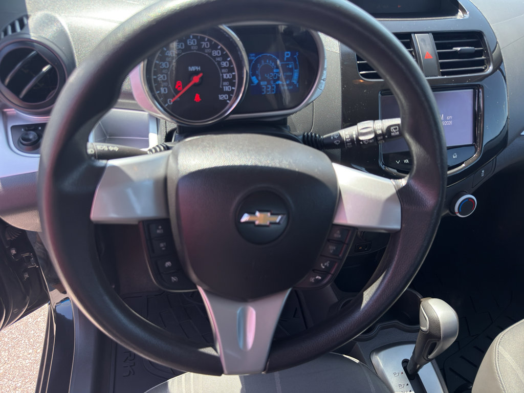 Used 2014 Chevrolet Spark LT FWD image 15