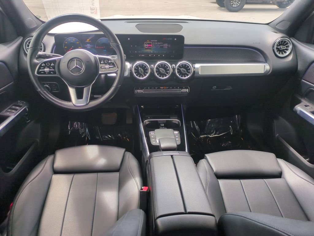 Used 2023 Mercedes-Benz EQB 300 4MATIC image 17