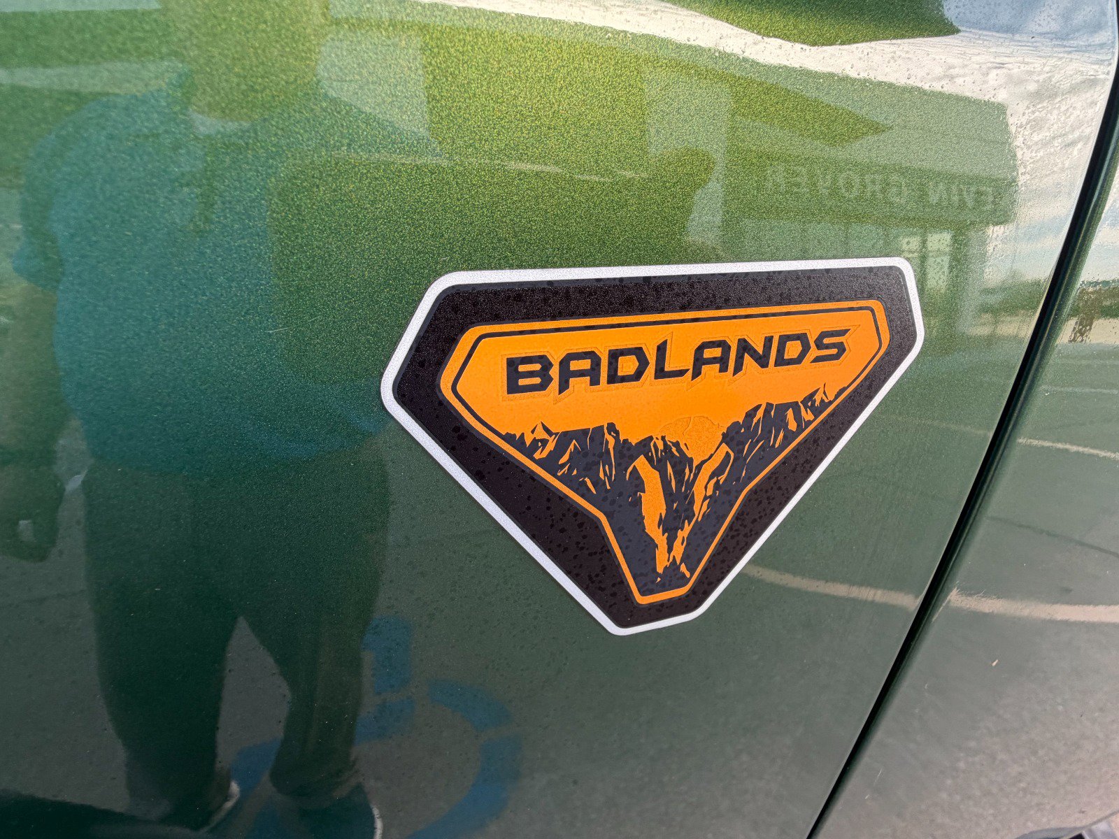 Used 2022 Ford Bronco Badlands image 7