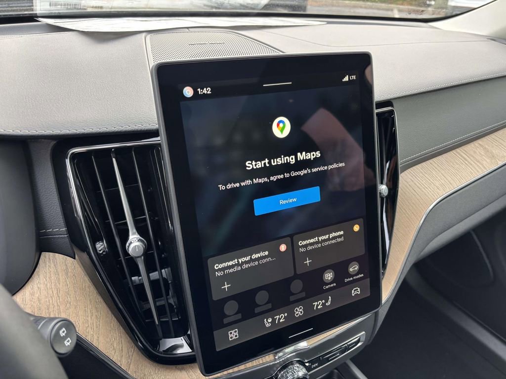 New 2026 Volvo XC60 T8 Ultra w/ Protection Package Premier image 19