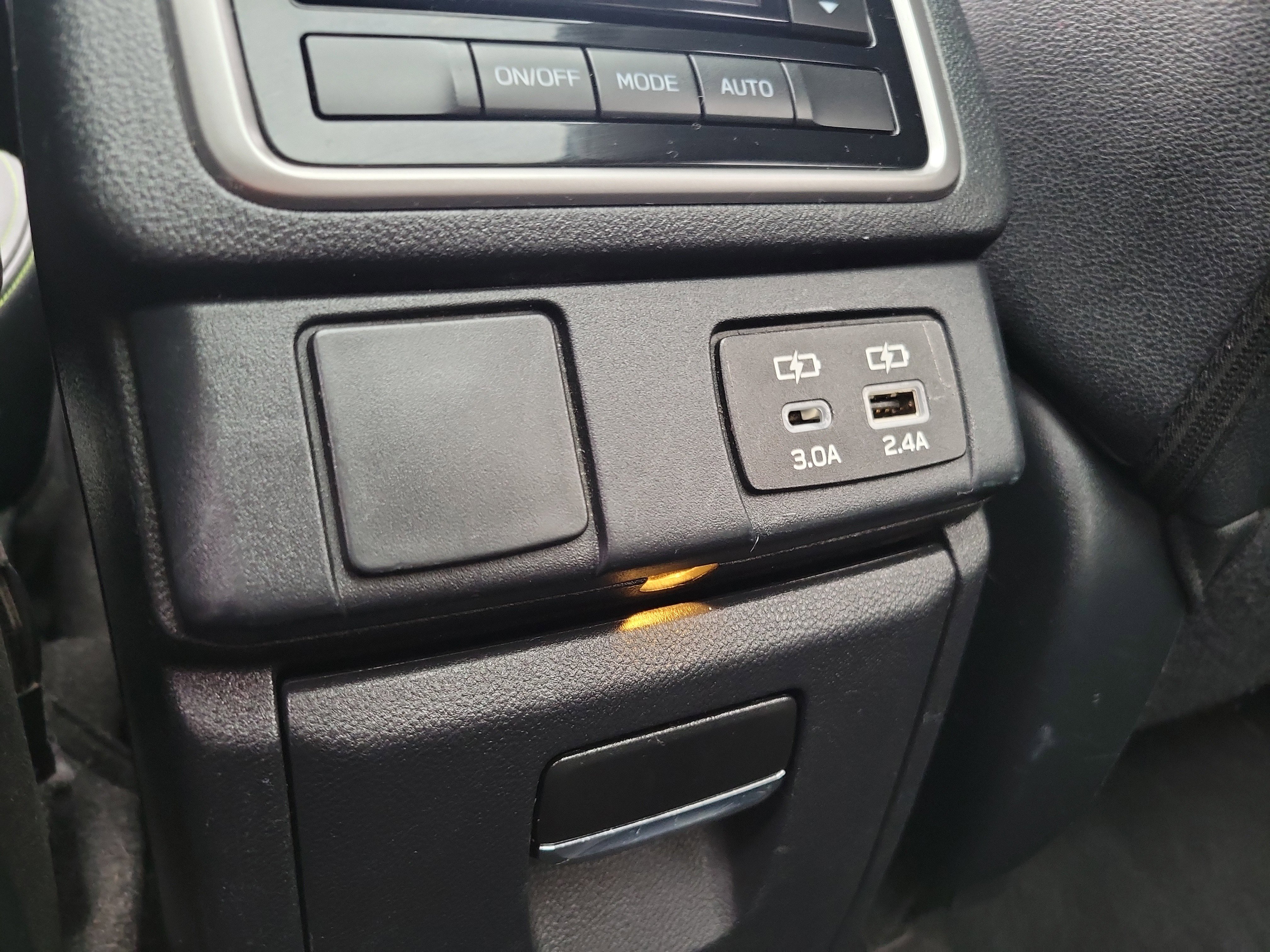 Used 2023 Subaru Ascent Onyx Edition image 17