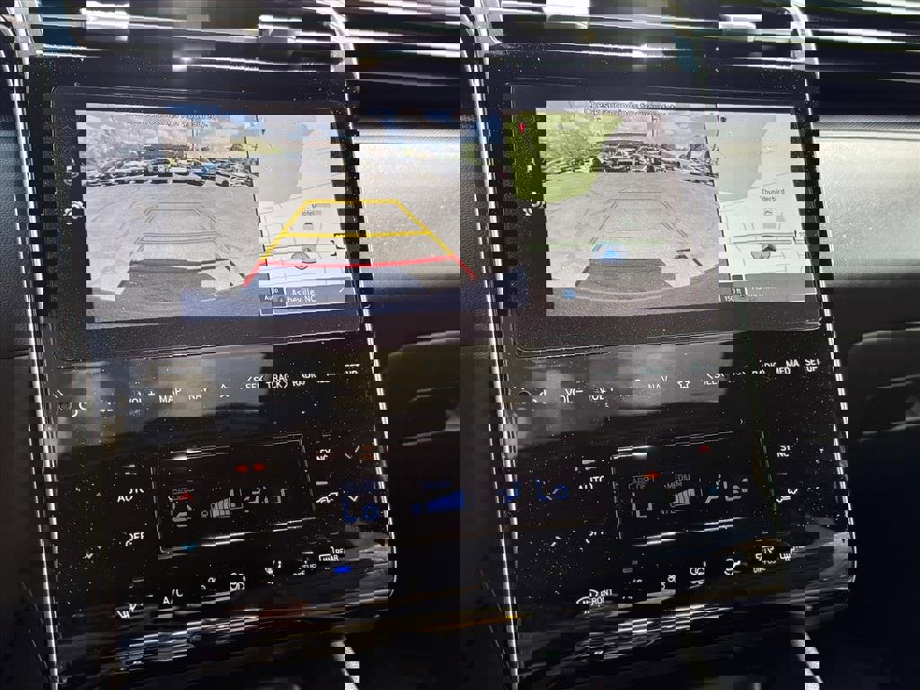 Certified 2024 Hyundai Santa Cruz XRT image 9