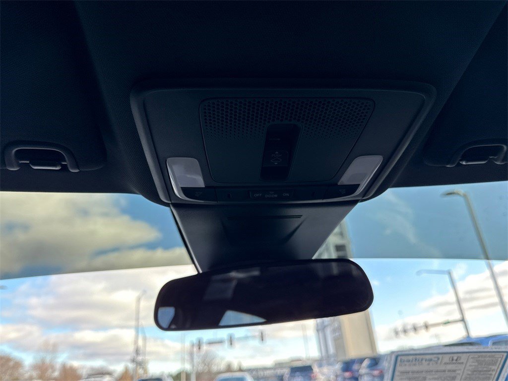 Certified 2025 Honda Civic Sport image 28