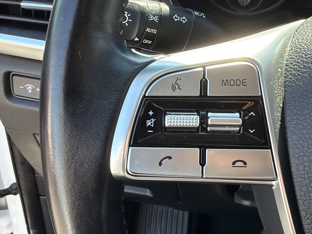 Used 2022 Kia Telluride EX image 25