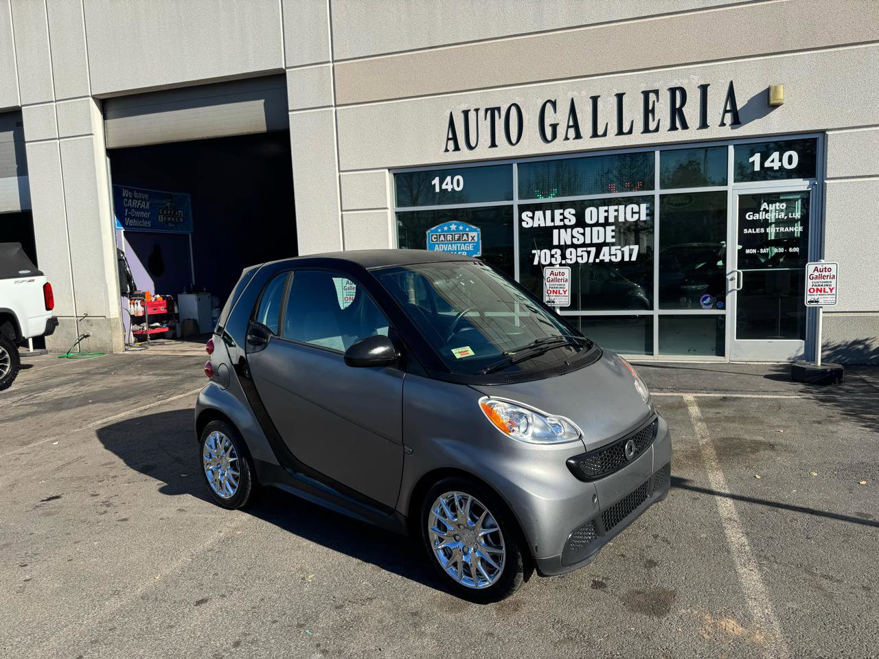 Used 2013 smart fortwo passion image 3
