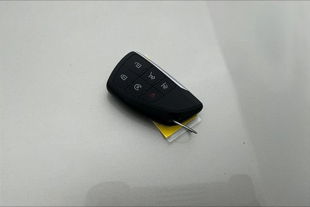 Used 2024 Chevrolet Suburban LT RWD image 37