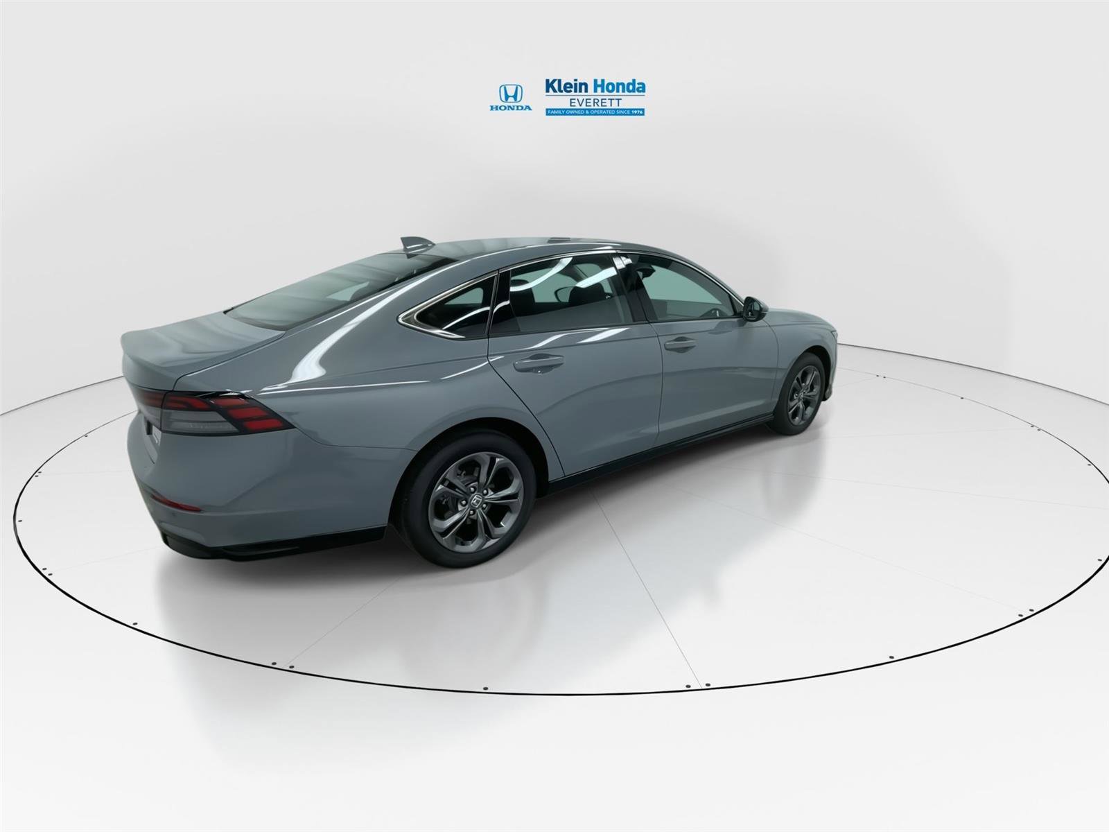 New 2025 Honda Accord EX-L image 2