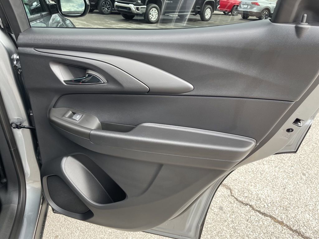 New 2026 Chevrolet TrailBlazer RS w/ Convenience Package image 38
