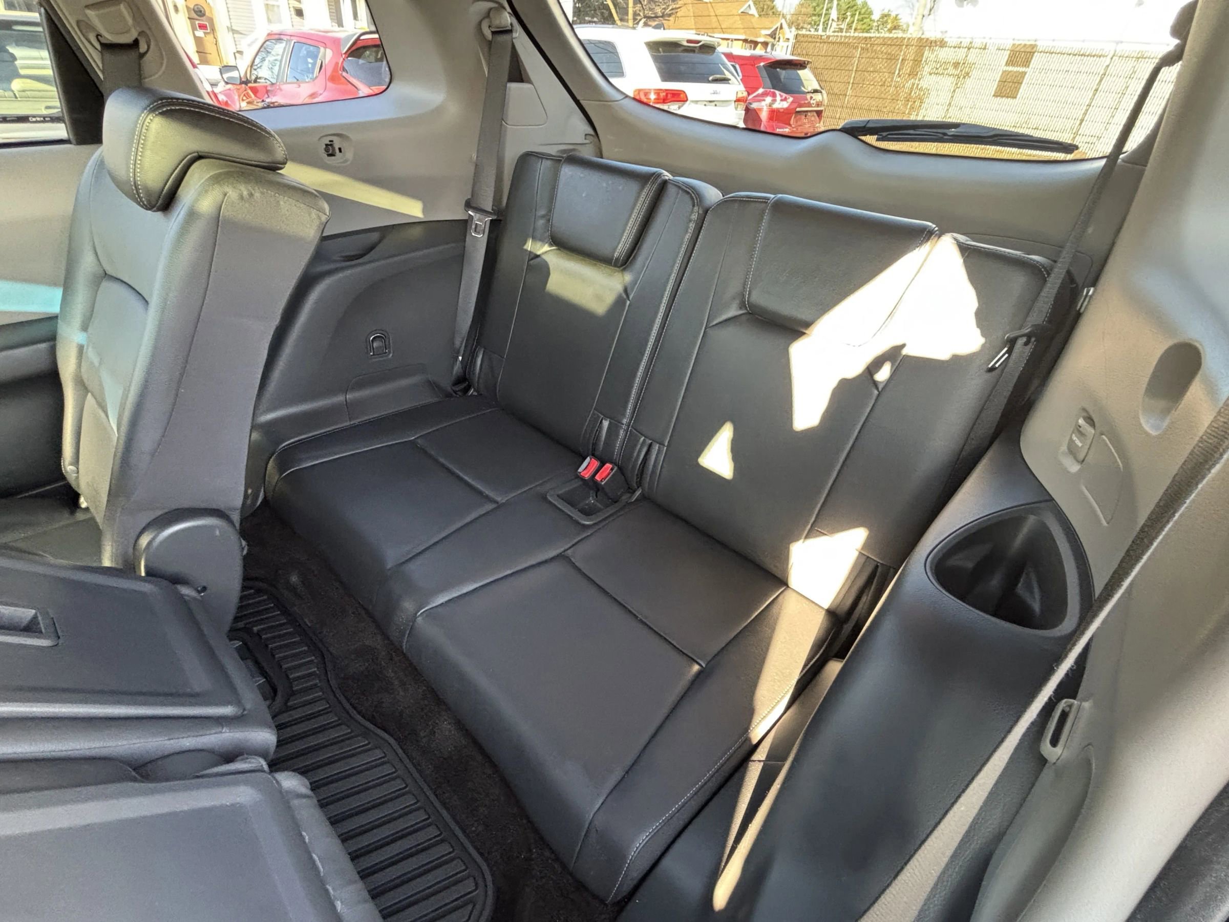 Used 2011 Subaru Tribeca Limited w/ PWR Moonroof Pkg image 10