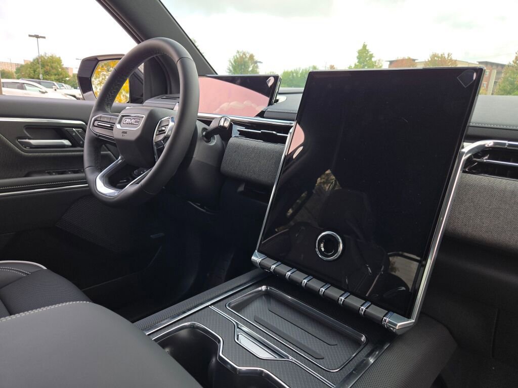 New 2026 GMC Sierra EV Elevation w/ Premium Package image 18