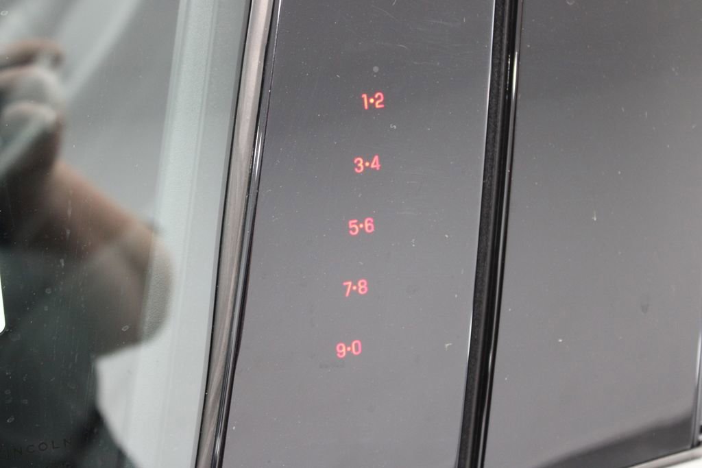 New 2026 Lincoln Corsair Premiere image 20