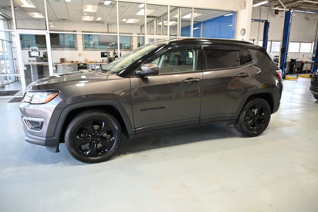Used 2021 Jeep Compass Latitude FWD image 7