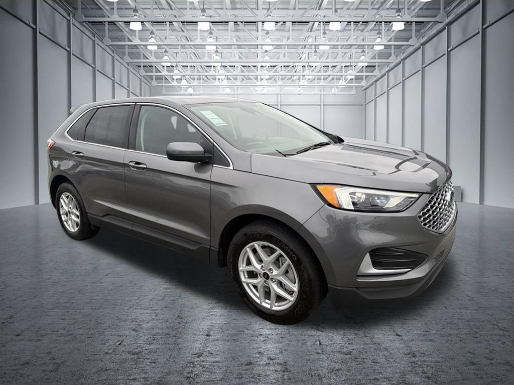 Used 2024 Ford Edge SEL AWD/4WD image 8