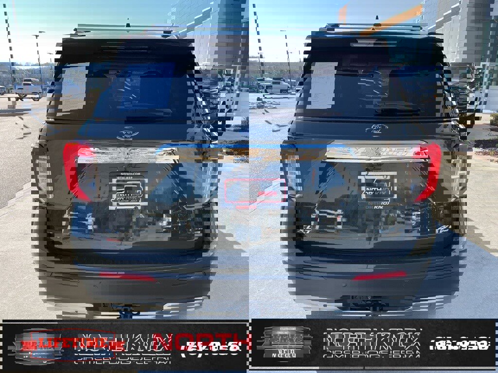 Used 2023 Ford Explorer XLT w/ Equipment Group 202A image 21