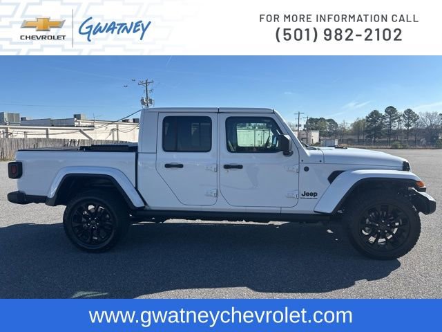 Used 2025 Jeep Gladiator Sport image 4