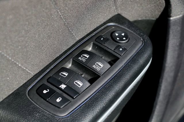 Used 2023 Dodge Charger SXT image 21