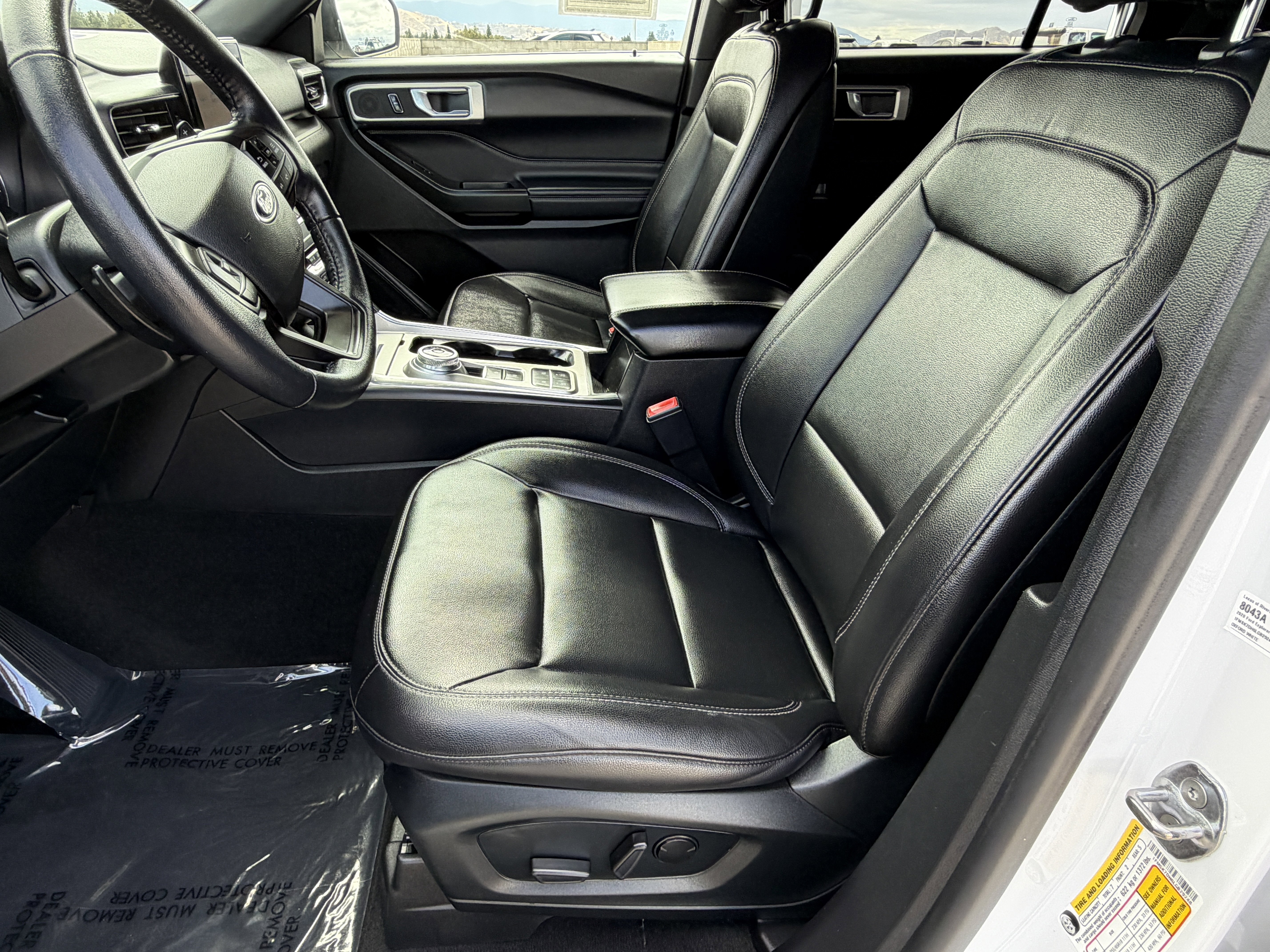 Used 2020 Ford Explorer XLT w/ Equipment Group 202A RWD image 18