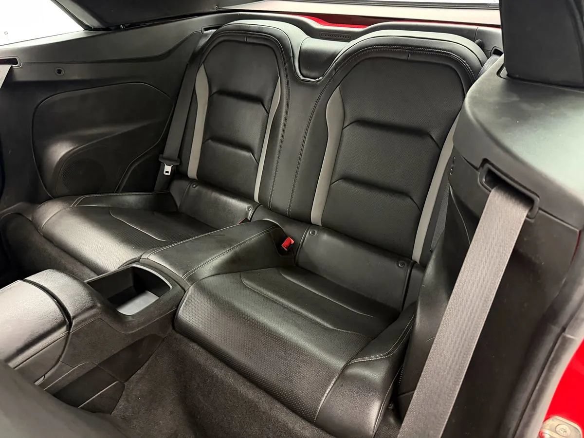 Used 2019 Chevrolet Camaro SS RWD image 27