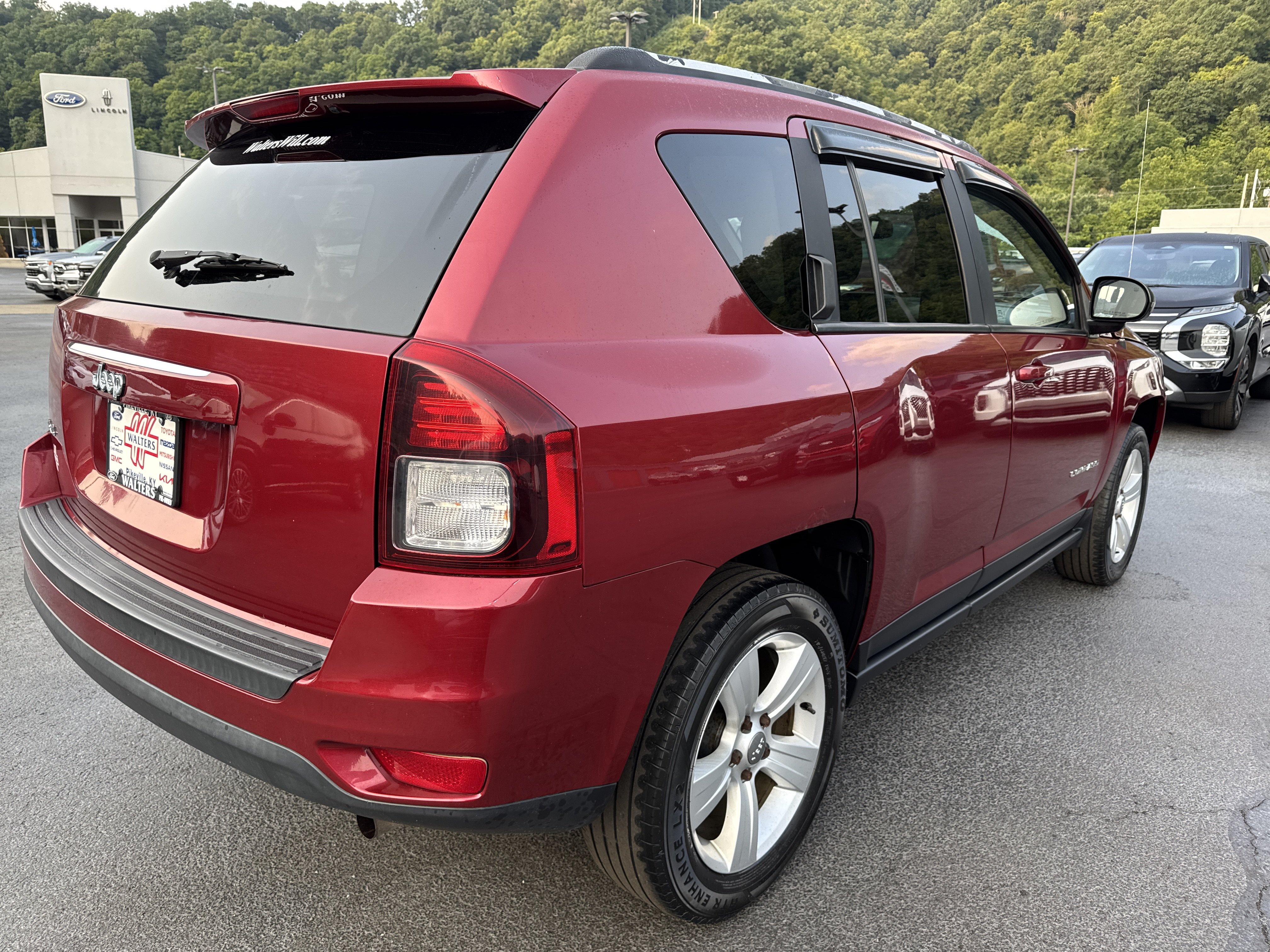 Used 2017 Jeep Compass Sport w/ Power Value Group AWD/4WD image 7
