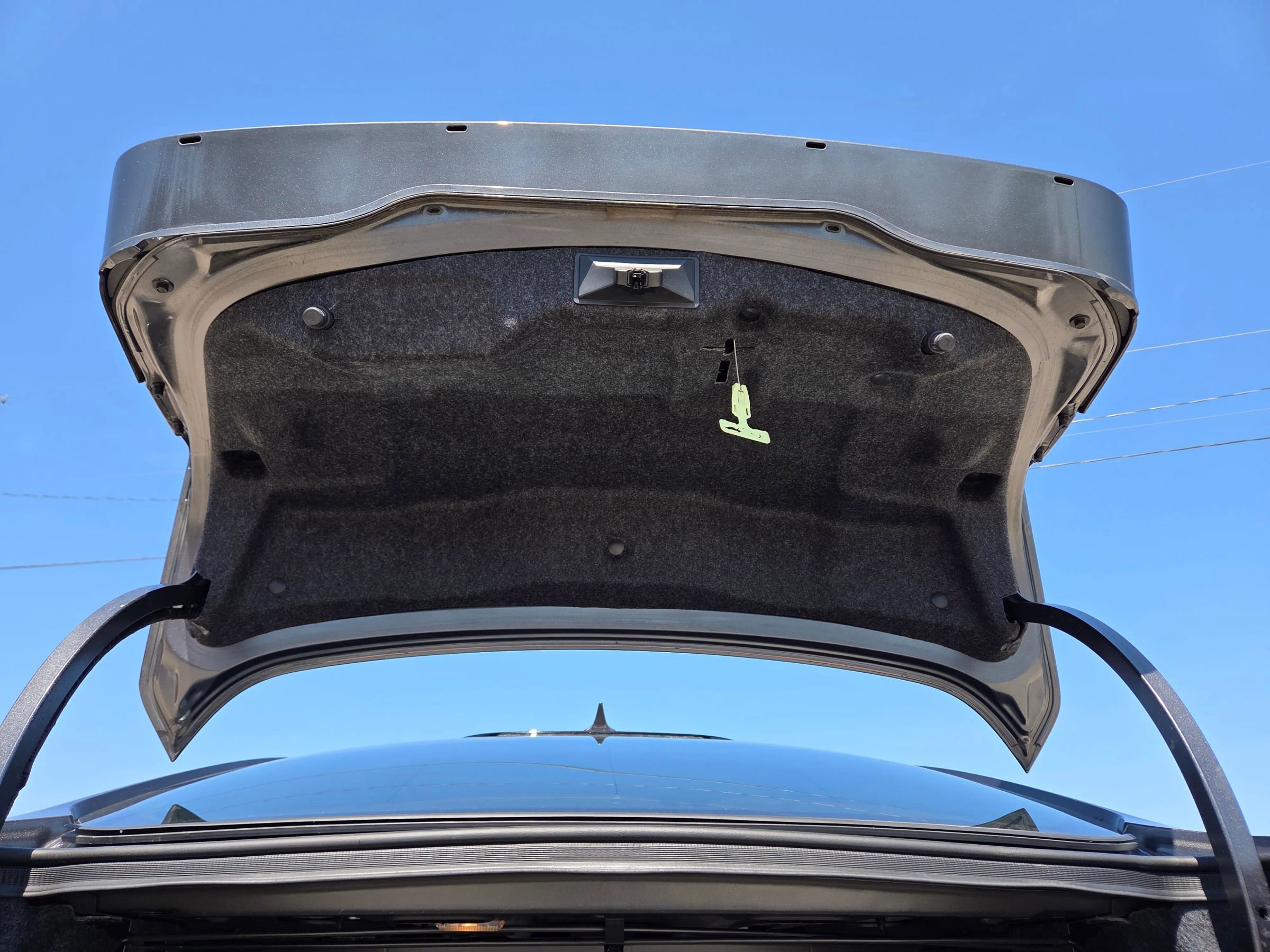 Used 2019 Ford Fusion SE w/ Equipment Group 151A image 16