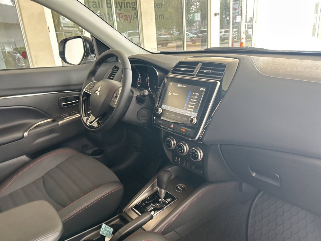 New 2025 Mitsubishi Outlander Sport SE AWD/4WD image 18