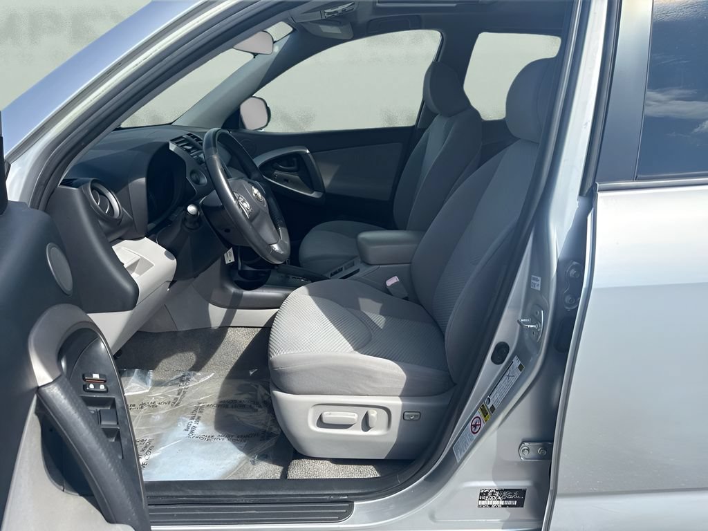 Used 2008 Toyota RAV4 Limited FWD image 5