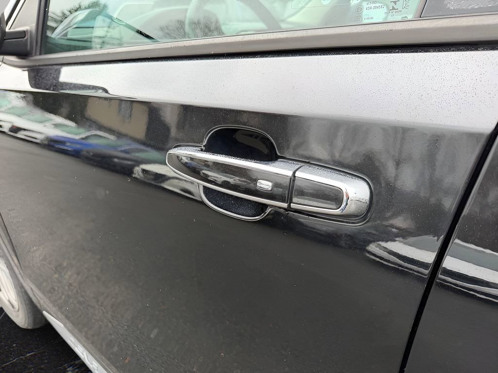 Used 2018 GMC Terrain Denali w/ Advanced Safety Package AWD/4WD image 11