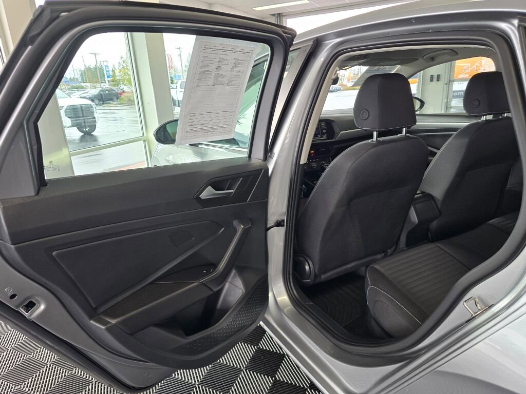 Used 2024 Volkswagen Jetta S image 35