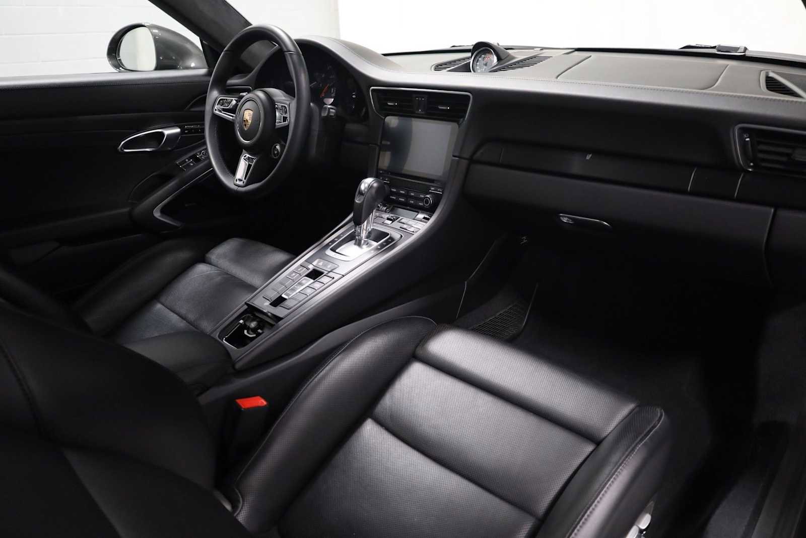 Used 2019 Porsche 911 Carrera GTS image 6