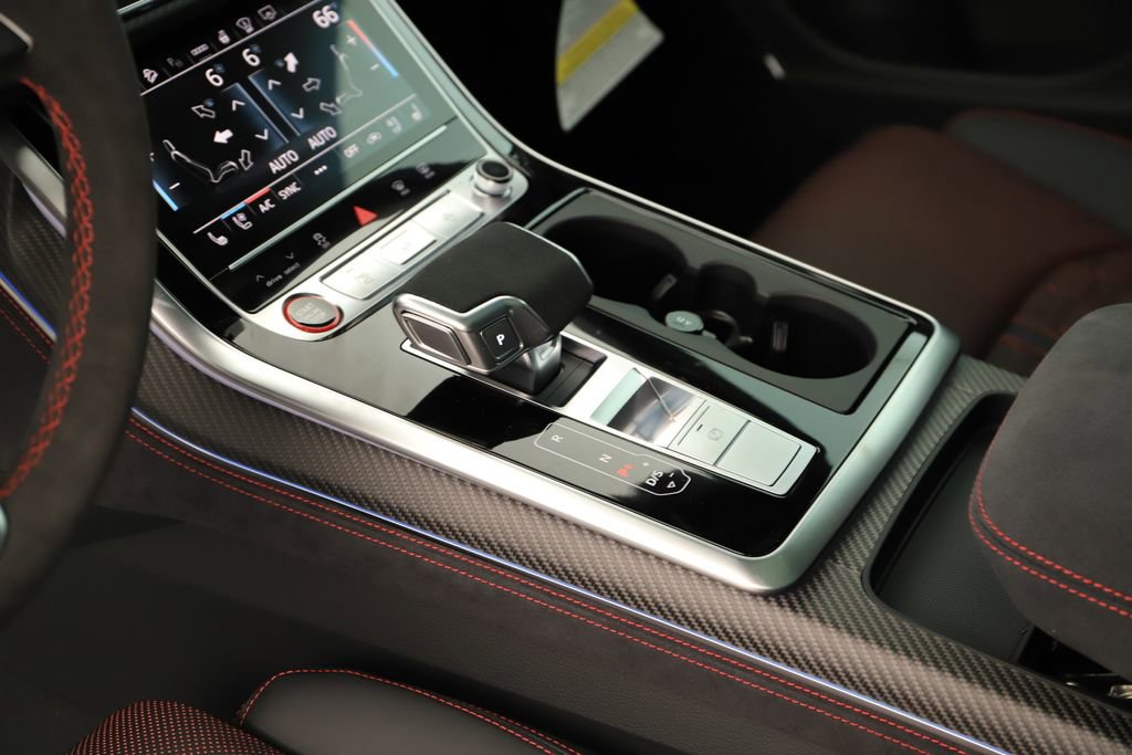 New 2026 Audi RS Q8 performance image 17