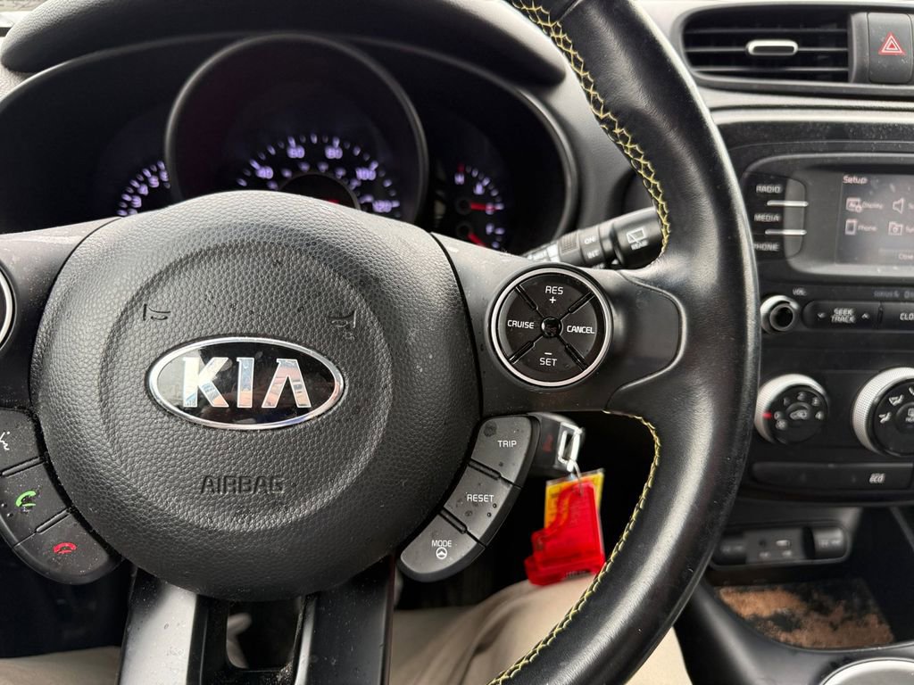 Used 2016 Kia Soul + w/ Designer's Package image 24
