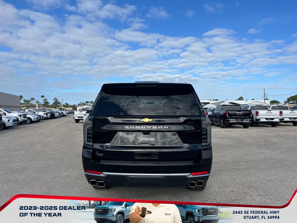 Used 2025 Chevrolet Suburban High Country w/ Sun And Tow Package image 6