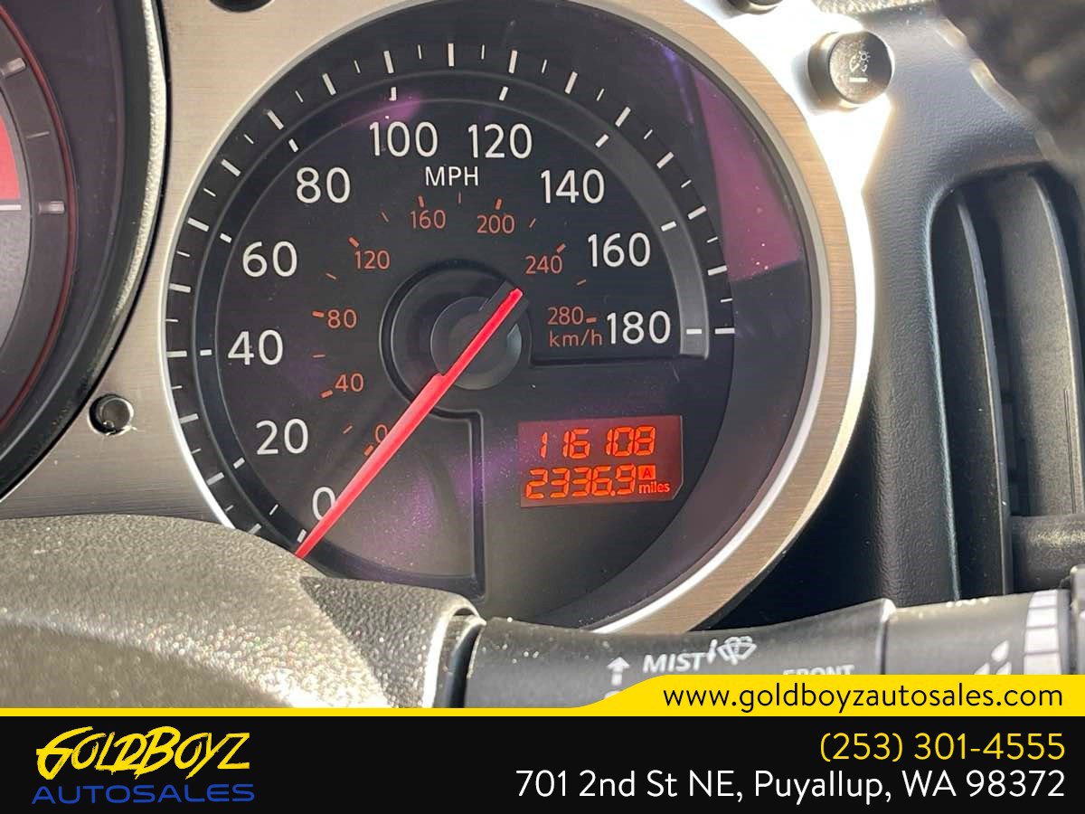 Used 2017 Nissan 370Z Coupe RWD image 19