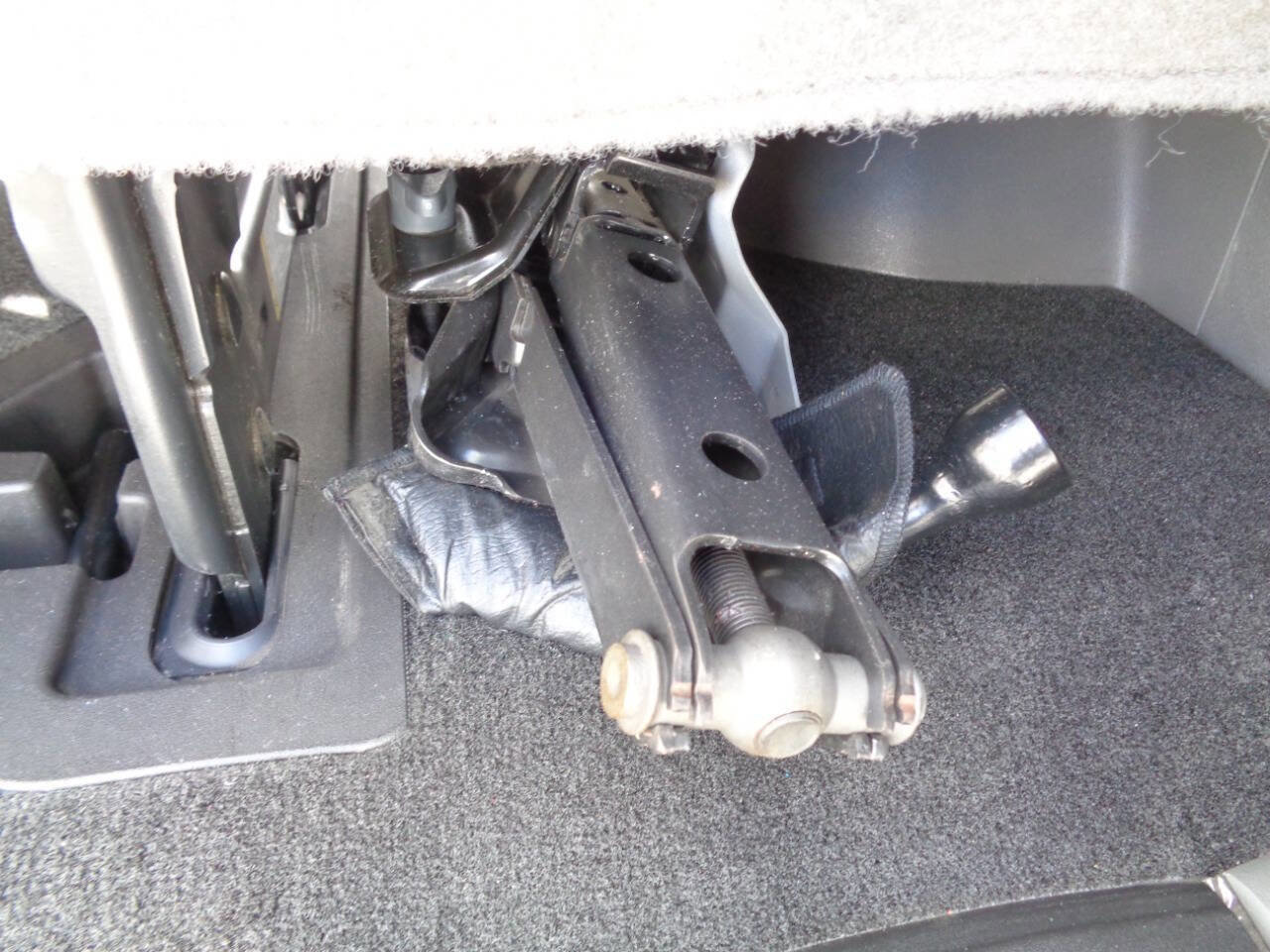 Used 2014 Chevrolet Express 3500 LT w/ LT Preferred Equipment Group image 60